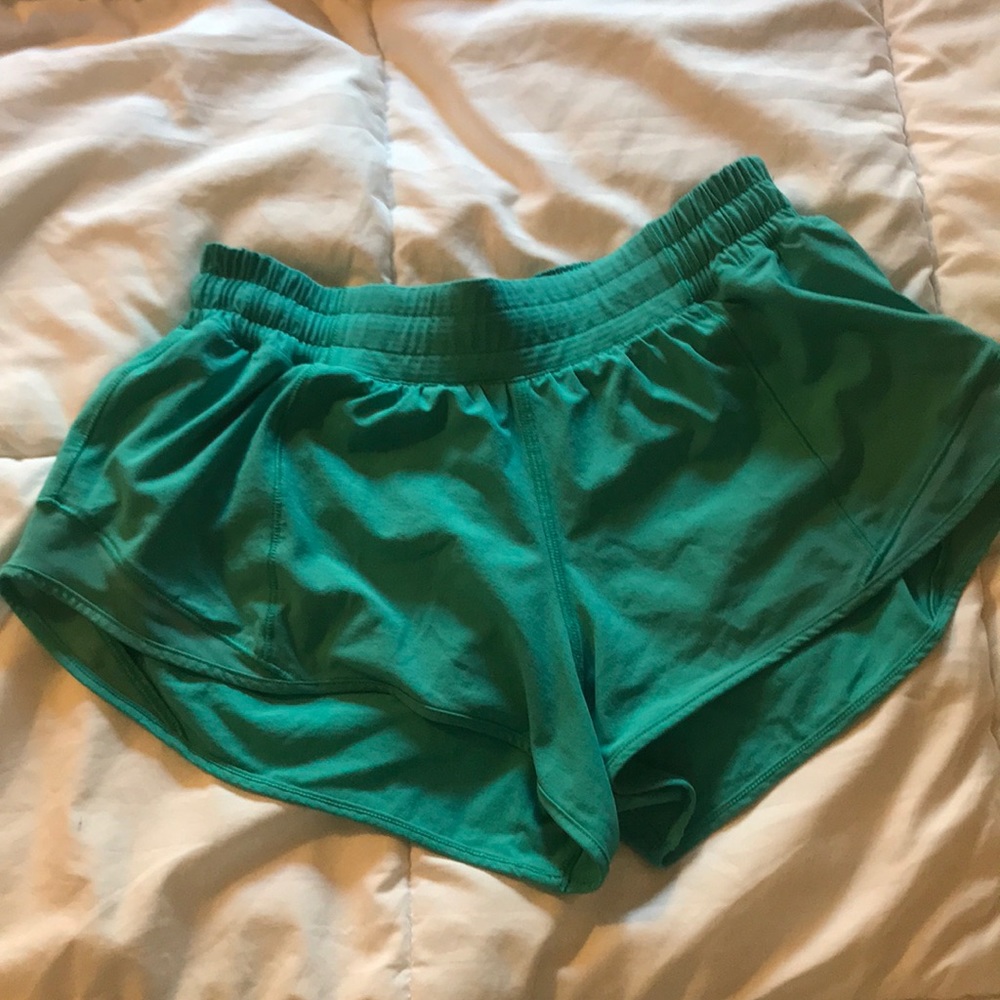 Lulu lemon hotty hot shorts